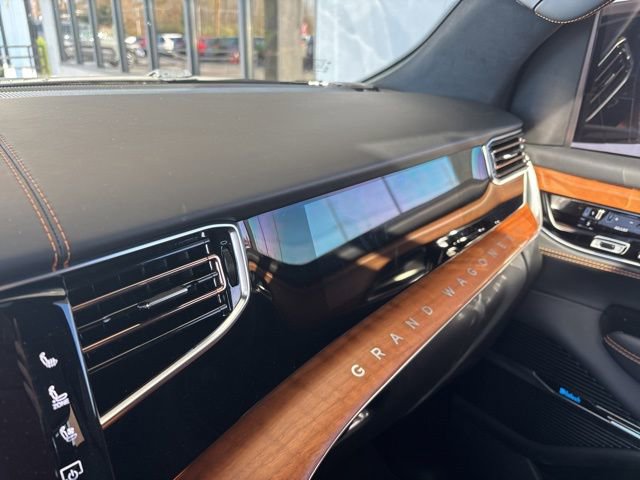 Used 2024 Jeep Grand Wagoneer Series III w/ Rear Seat Video Group 1 image 28