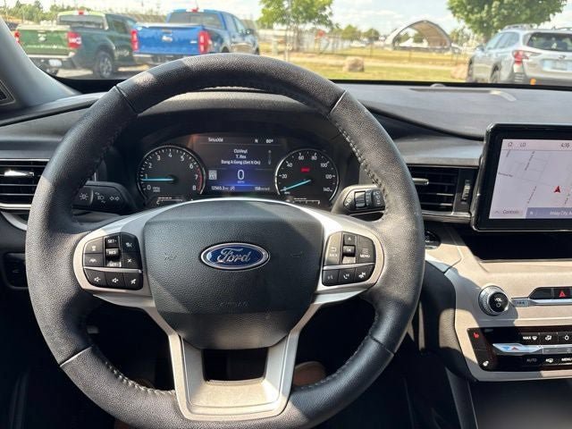 Used 2024 Ford Explorer XLT w/ Equipment Group 202A AWD/4WD image 23