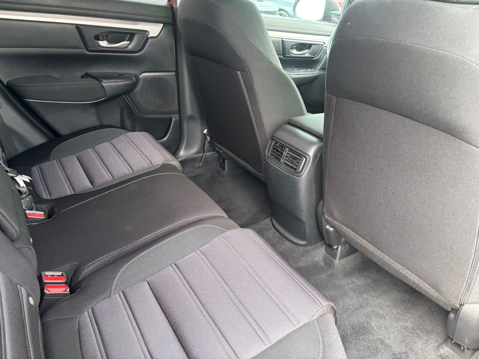 Used 2021 Honda CR-V Special Edition image 16