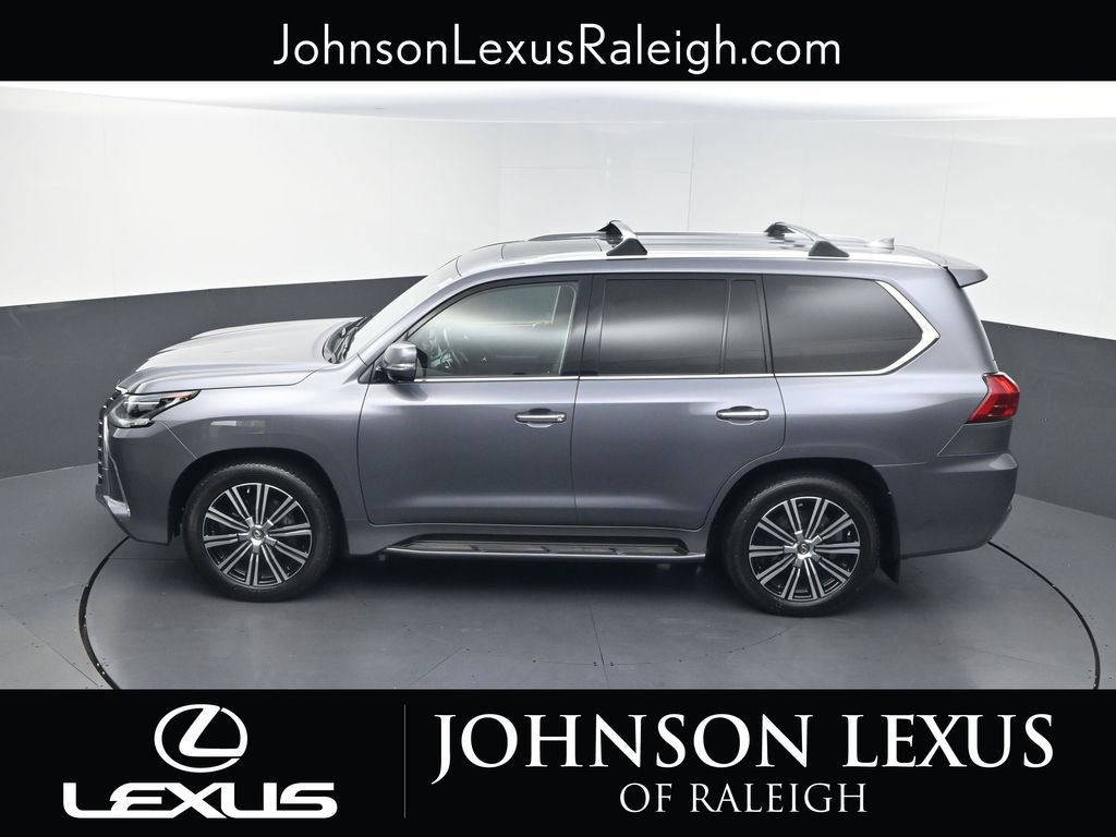 Used 2019 Lexus LX 570 4WD w/ Luxury Package image 29