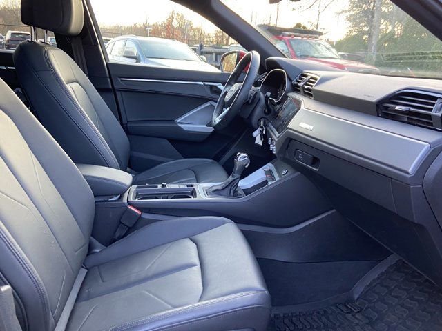 Certified 2023 Audi Q3 2.0T Premium w/ Convenience Package image 26