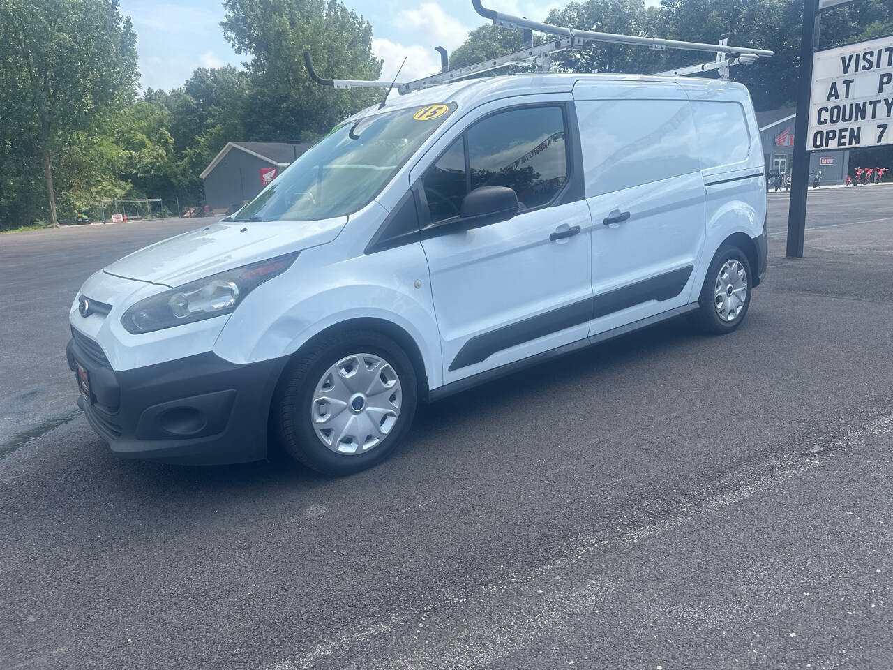 Used 2015 Ford Transit Connect XL image 4