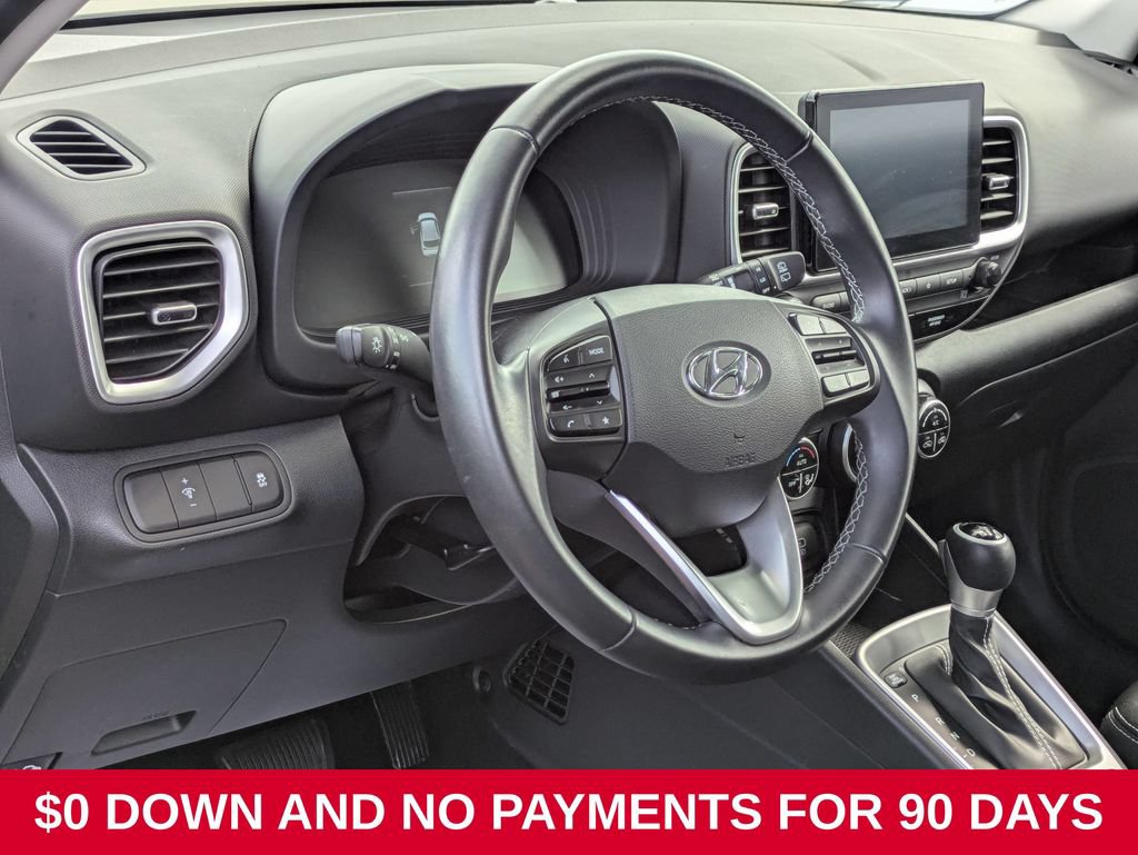 Used 2025 Hyundai Venue SEL FWD image 14