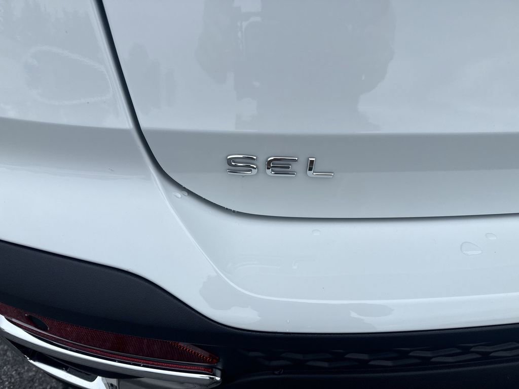 New 2025 Volkswagen Taos SEL AWD/4WD image 7