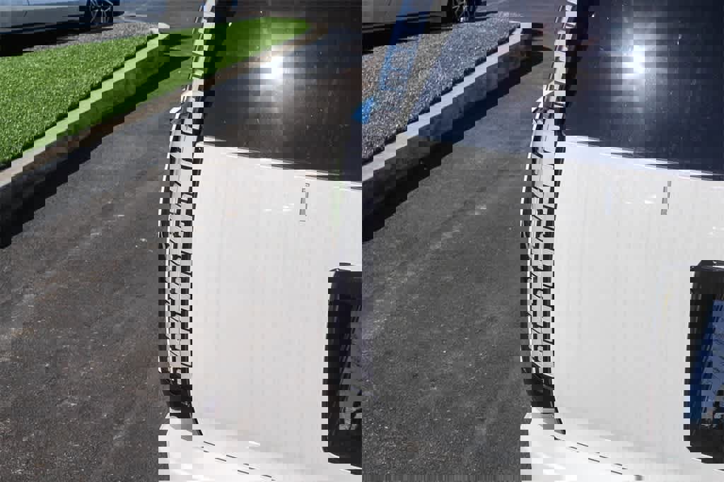 New 2026 Hyundai Ioniq 9 Limited image 7