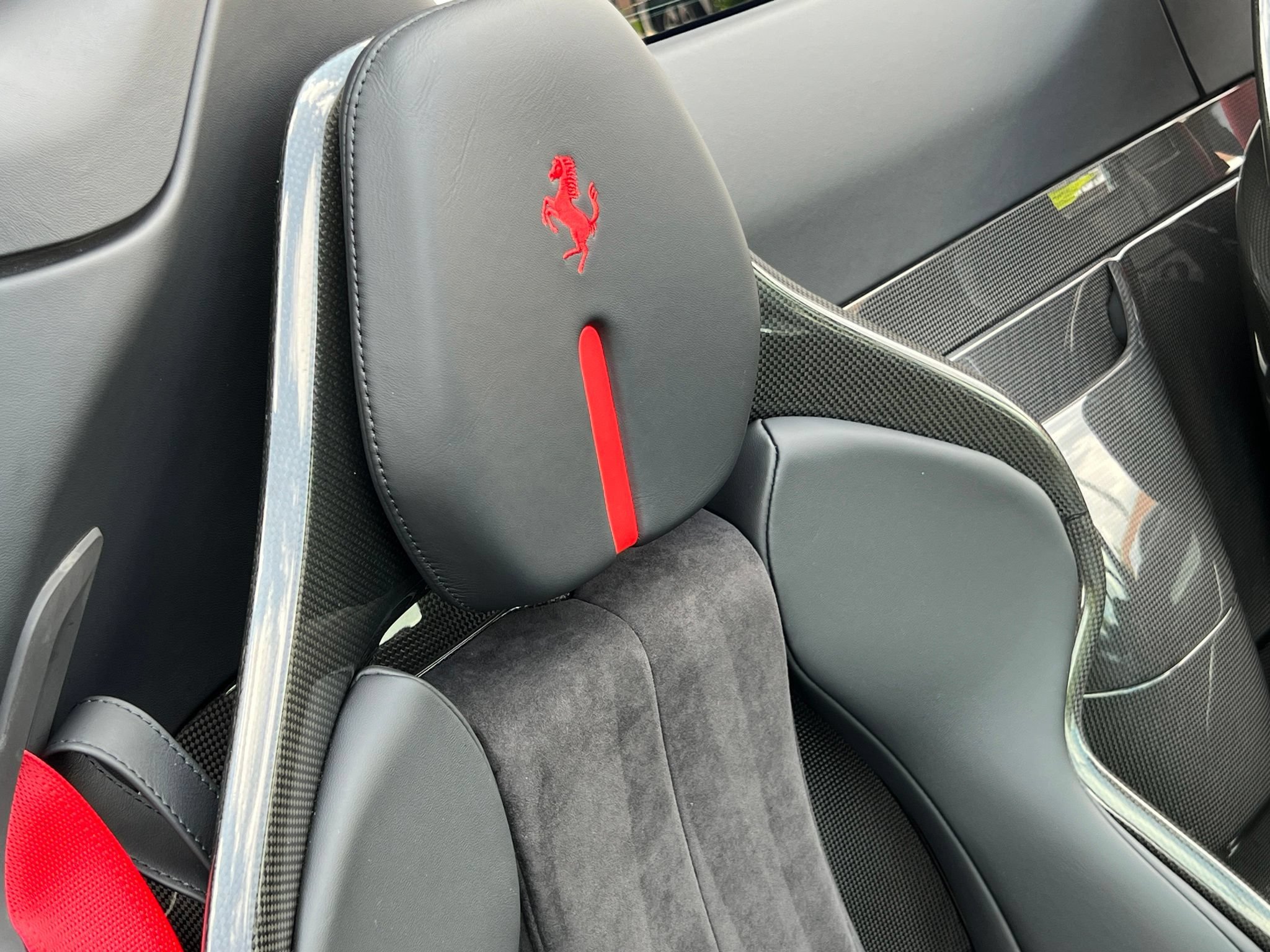 Used 2023 Ferrari SF90 Spider AWD/4WD image 43