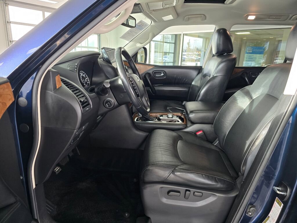 Used 2022 Nissan Armada SL w/ Captain's Chairs Package image 23