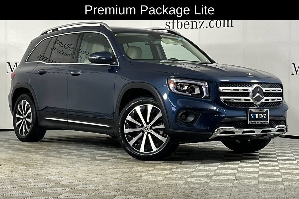 Used 2022 Mercedes-Benz GLB 250 4MATIC image 2