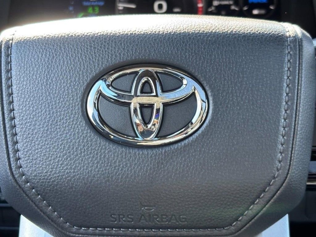 New 2026 Toyota Tundra Platinum image 14