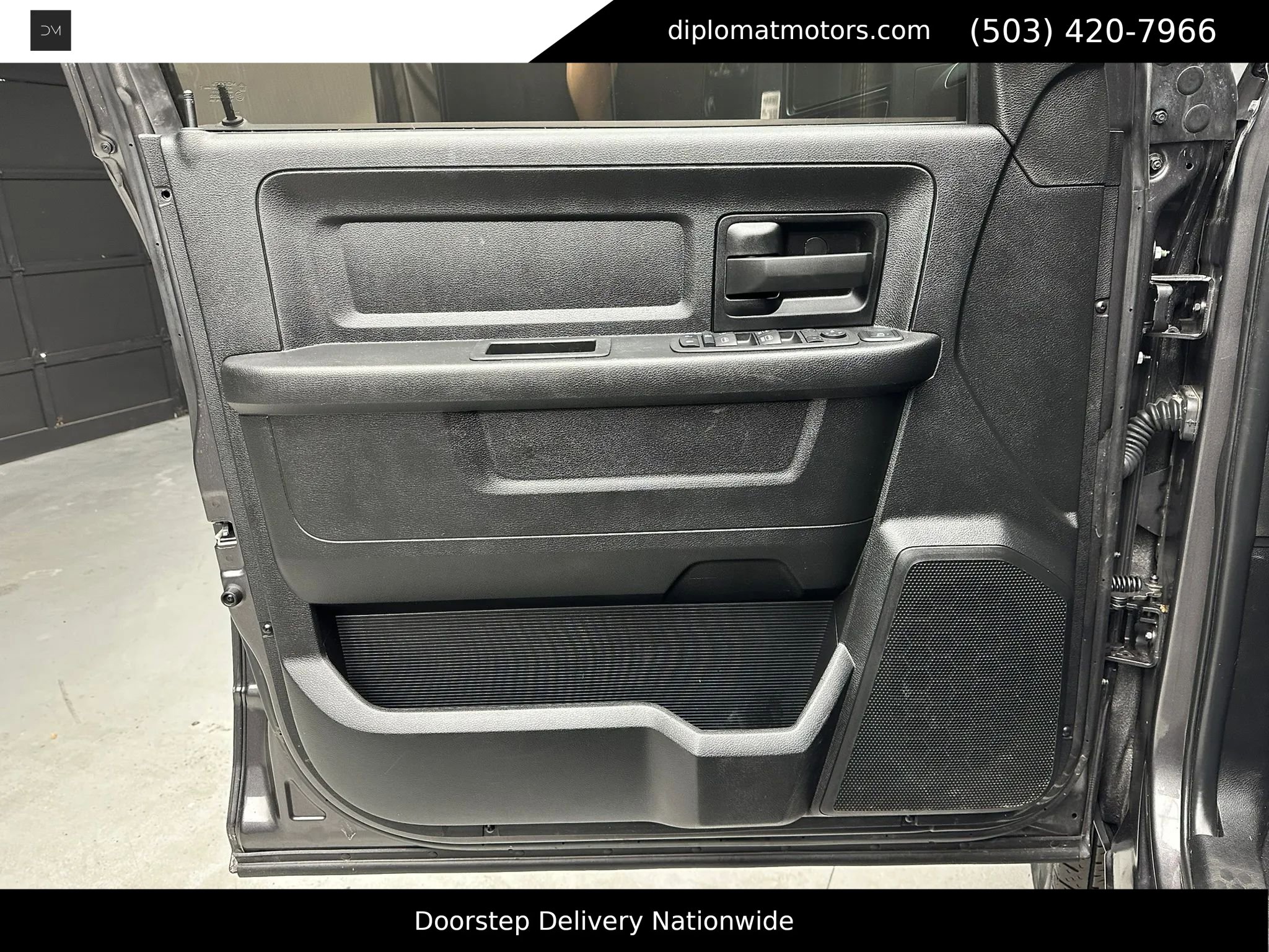 Used 2024 RAM 3500 Tradesman w/ Chrome Appearance Group image 27
