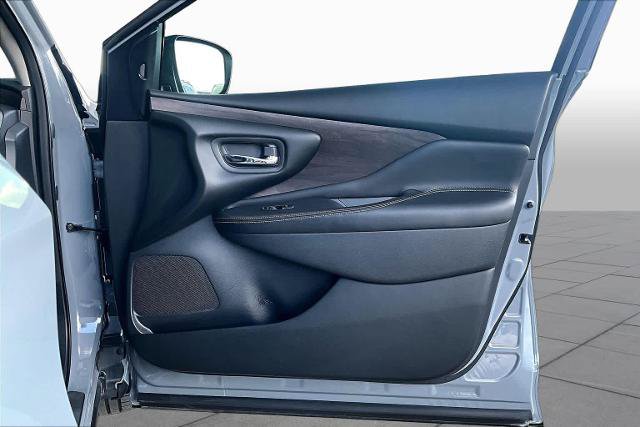 Certified 2023 Nissan Murano Platinum w/ Cargo Package FWD image 23