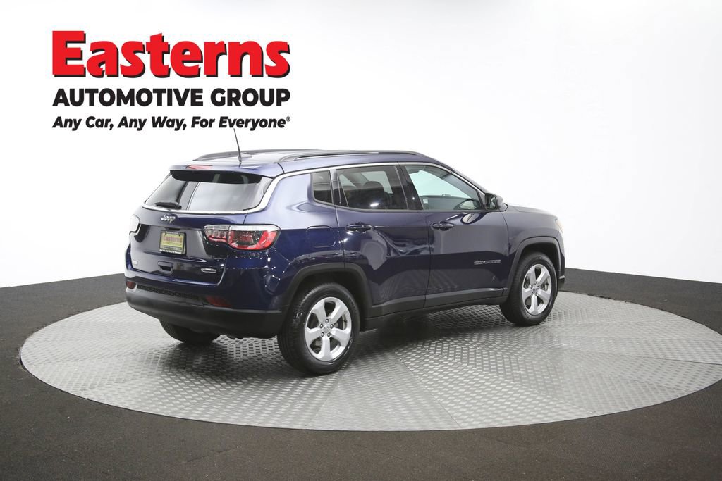 Used 2019 Jeep Compass Latitude FWD image 40