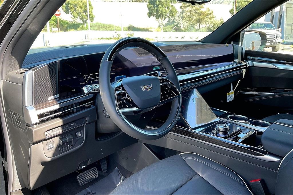 New 2026 Cadillac Escalade ESV Luxury image 9