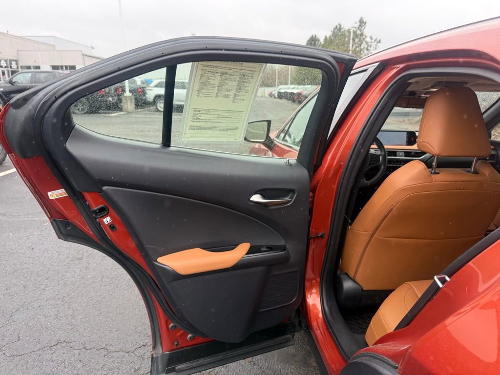 Used 2019 Lexus UX 200 w/ Accessory Package 2 image 32