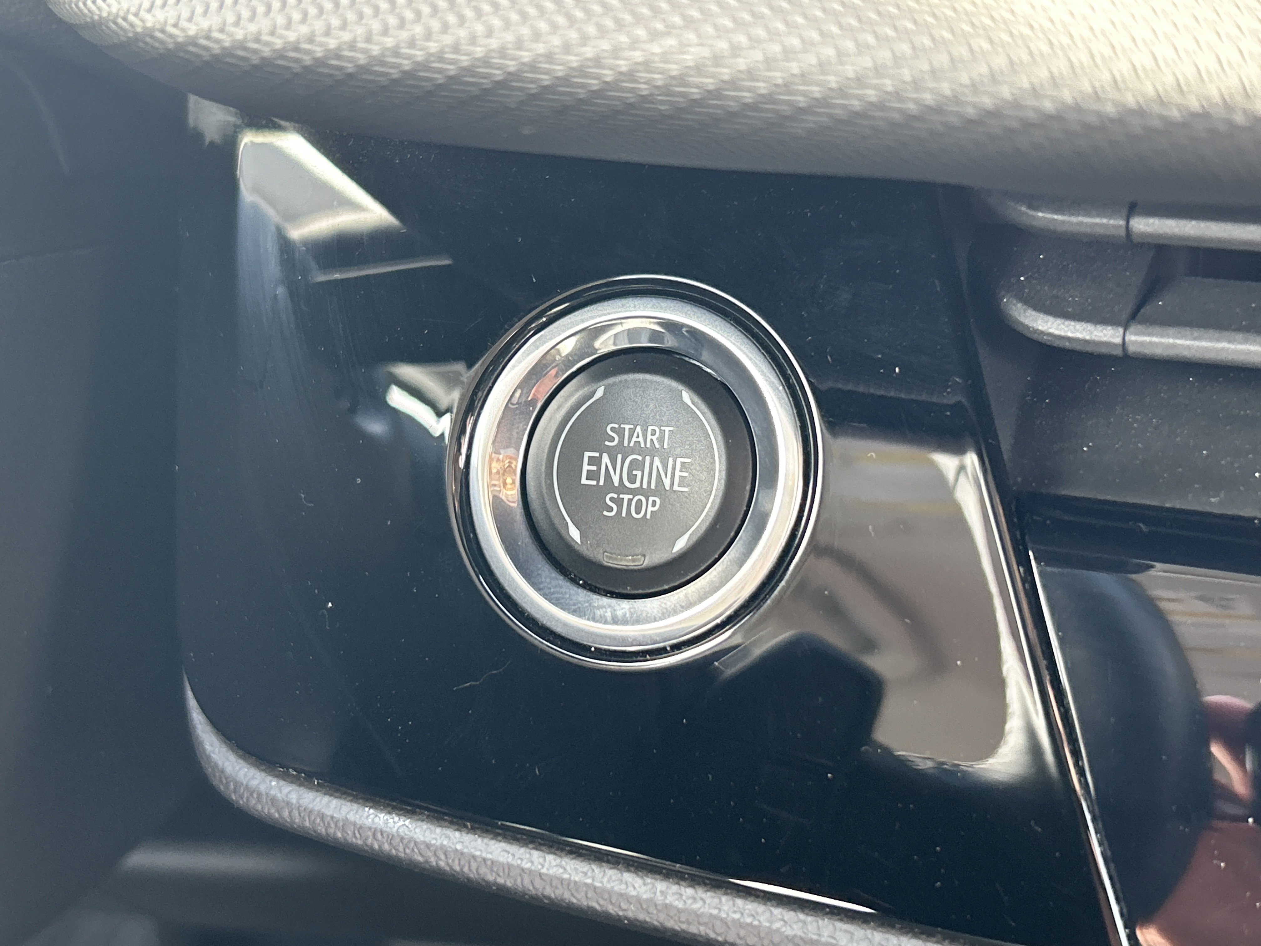 Used 2024 Buick Envision Preferred image 21