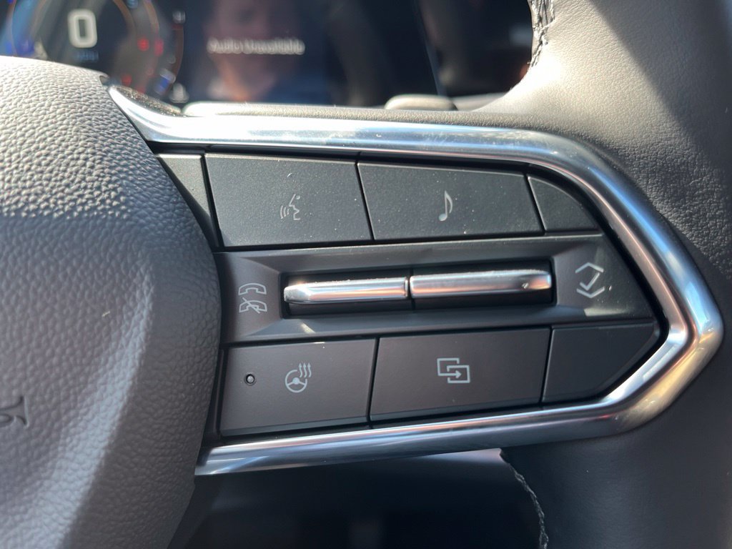 New 2027 Chevrolet Equinox ACTIV w/ Safety and Technology Package AWD/4WD image 18