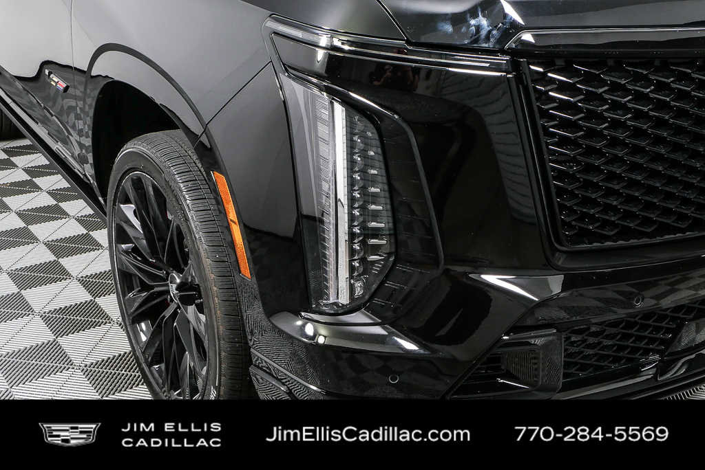 Certified 2025 Cadillac Escalade V w/ LPO, ONYX Package image 41