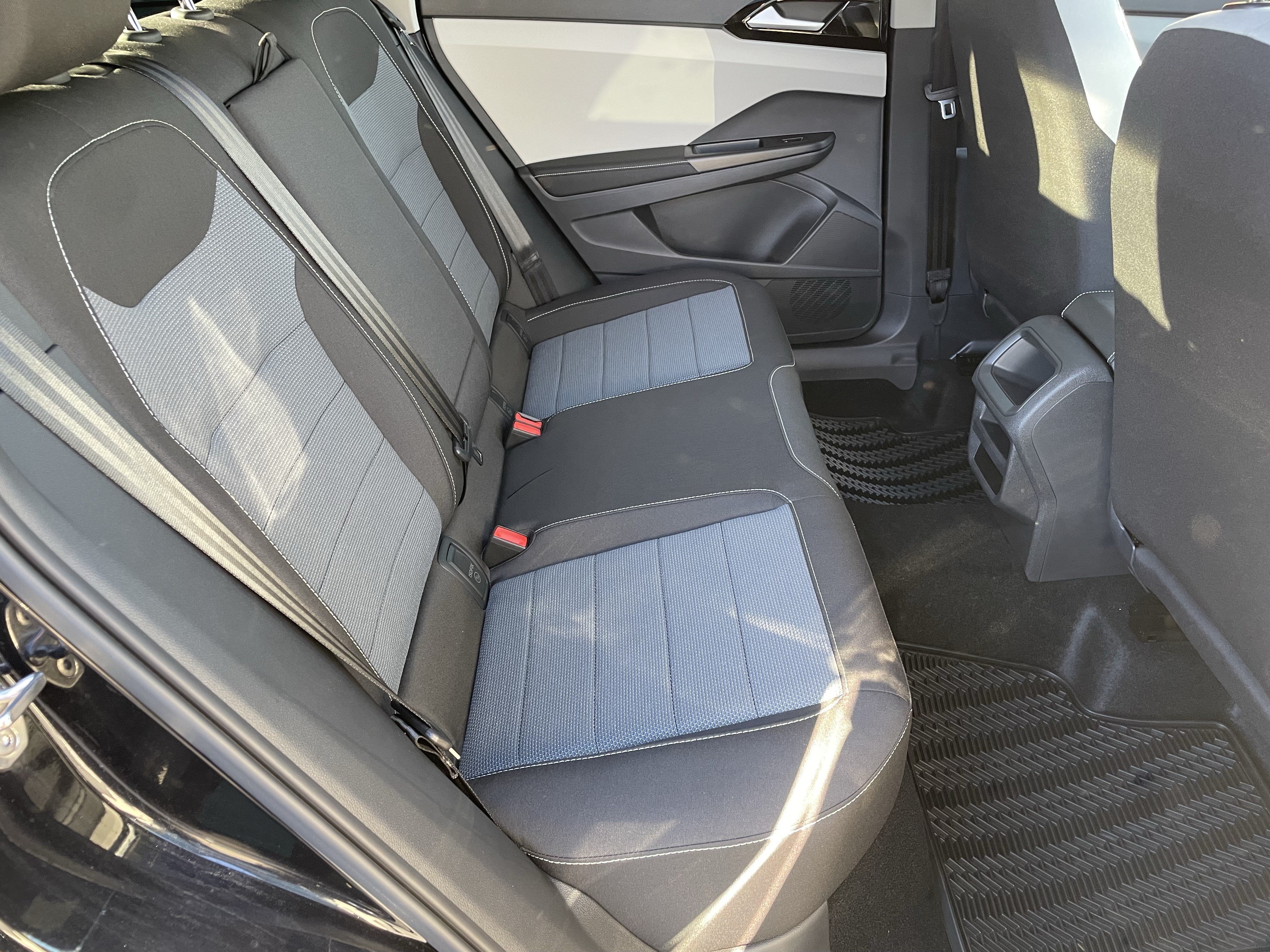 New 2026 Volkswagen Taos S FWD image 10