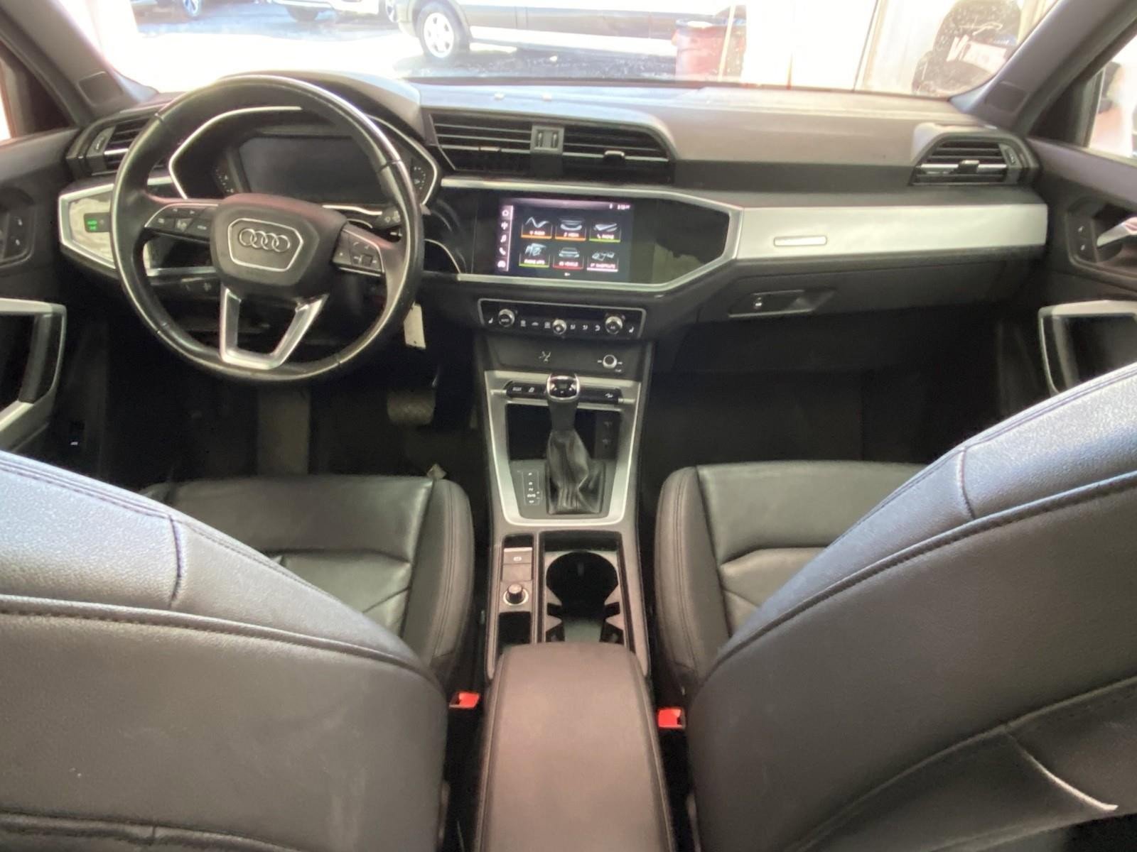 Used 2021 Audi Q3 2.0T Premium image 14