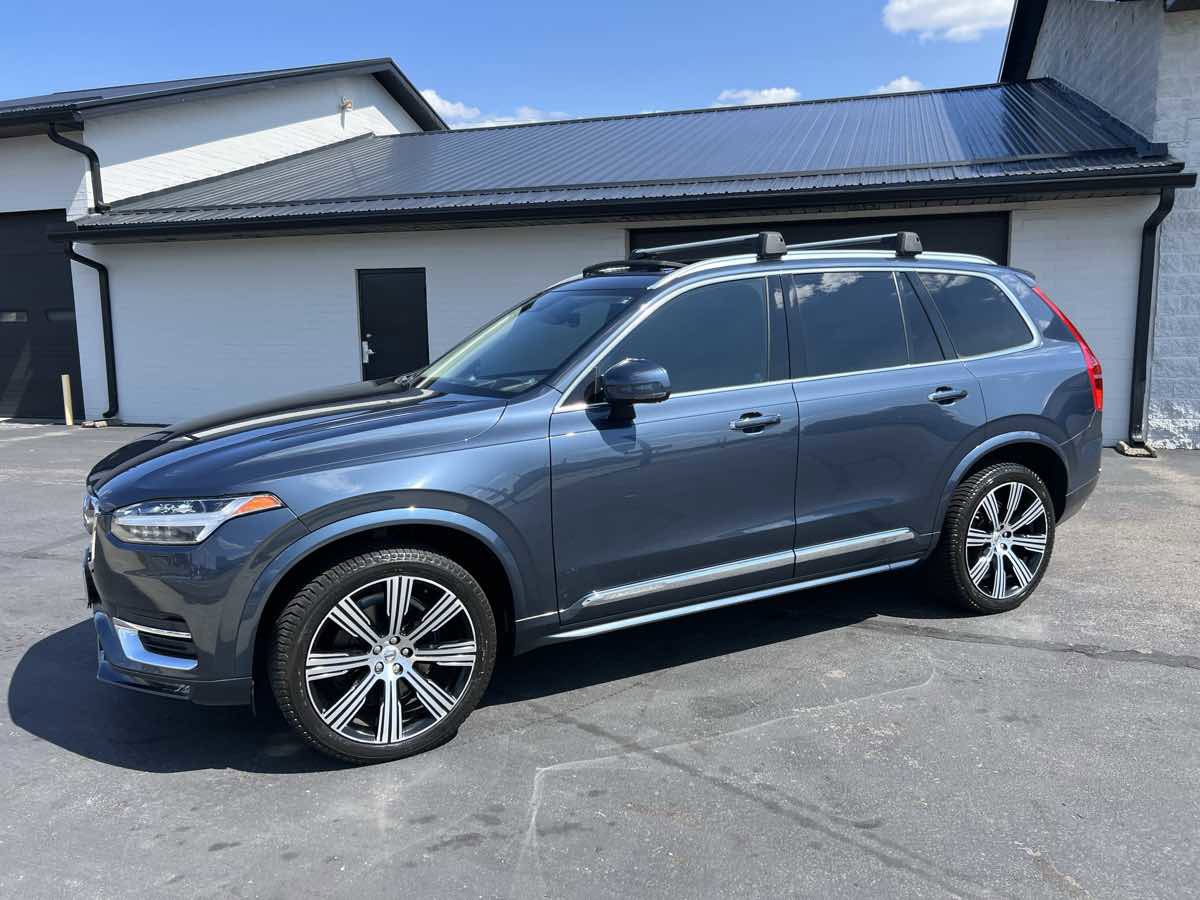 Used 2020 Volvo XC90 T6 Inscription image 2