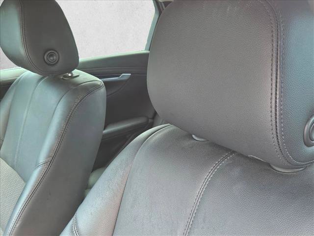 Used 2018 Chevrolet Impala LT FWD image 13