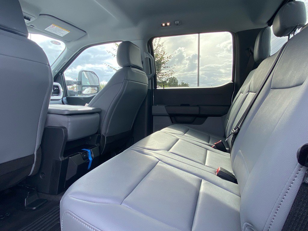New 2026 Ford F350 XL w/ XL Chrome Package image 17