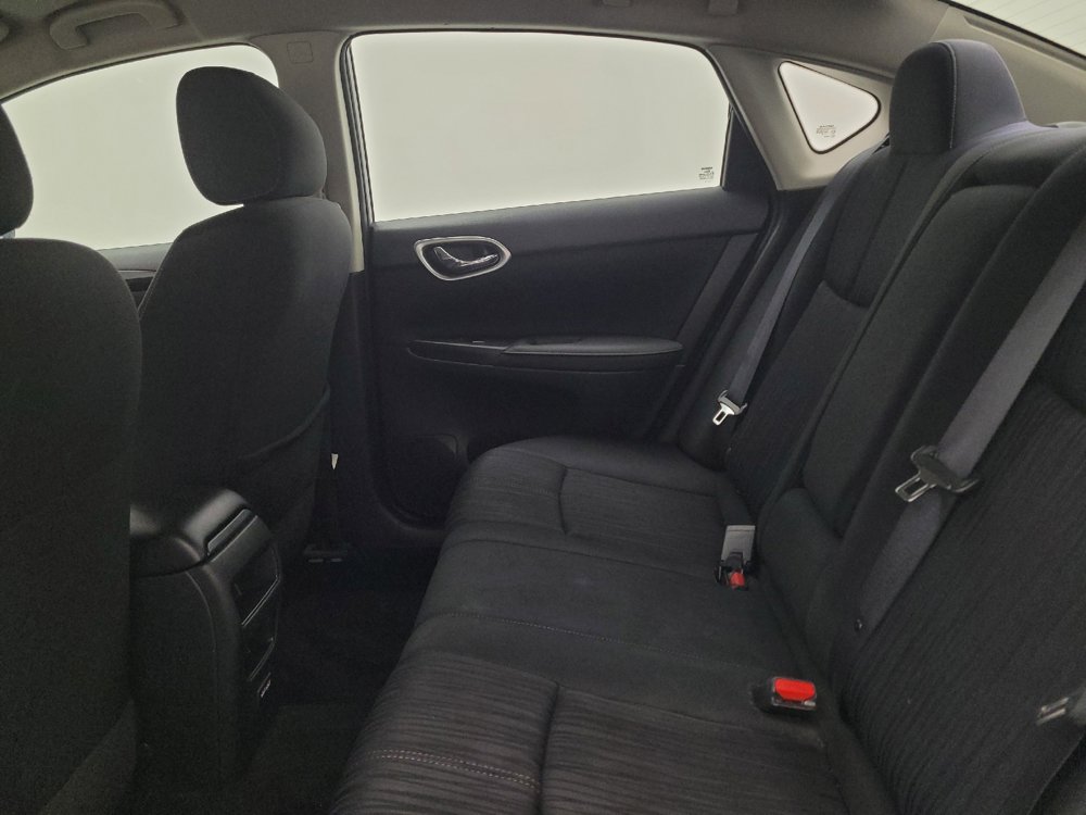 Used 2018 Nissan Sentra SV FWD image 18