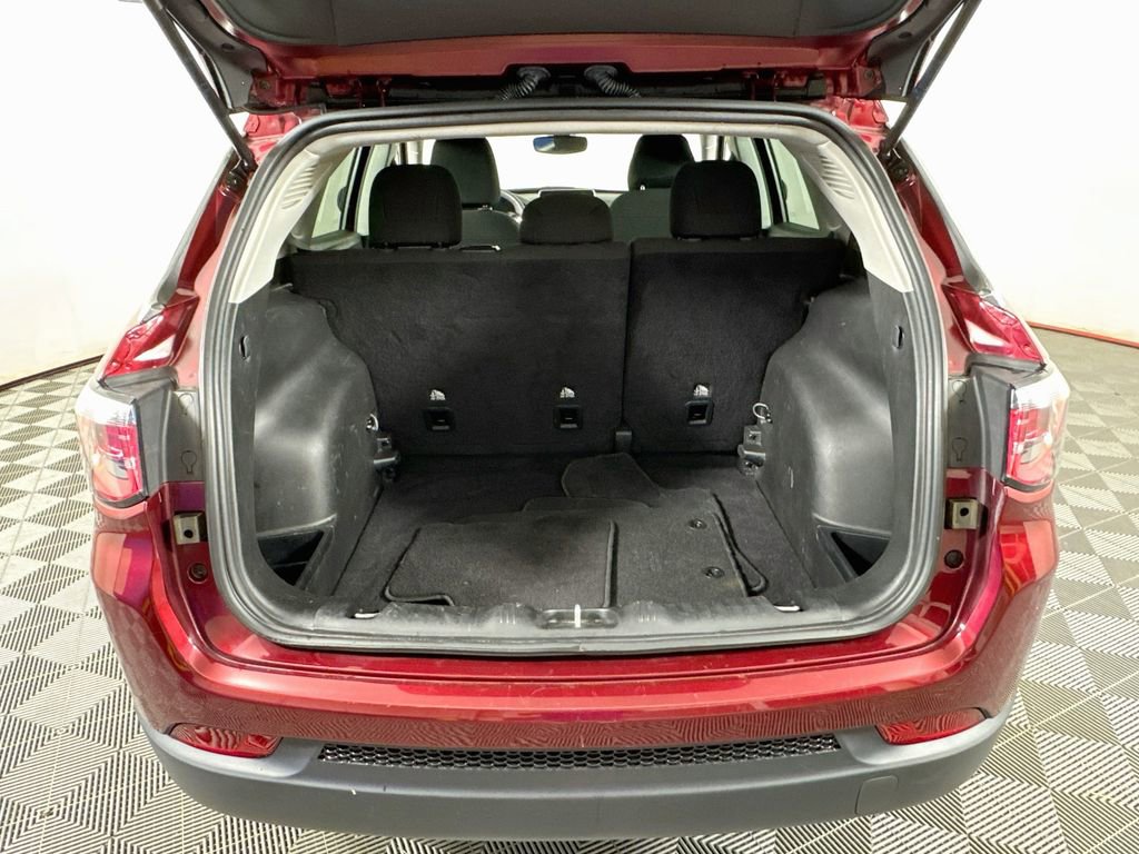 Used 2022 Jeep Compass Sport FWD image 24