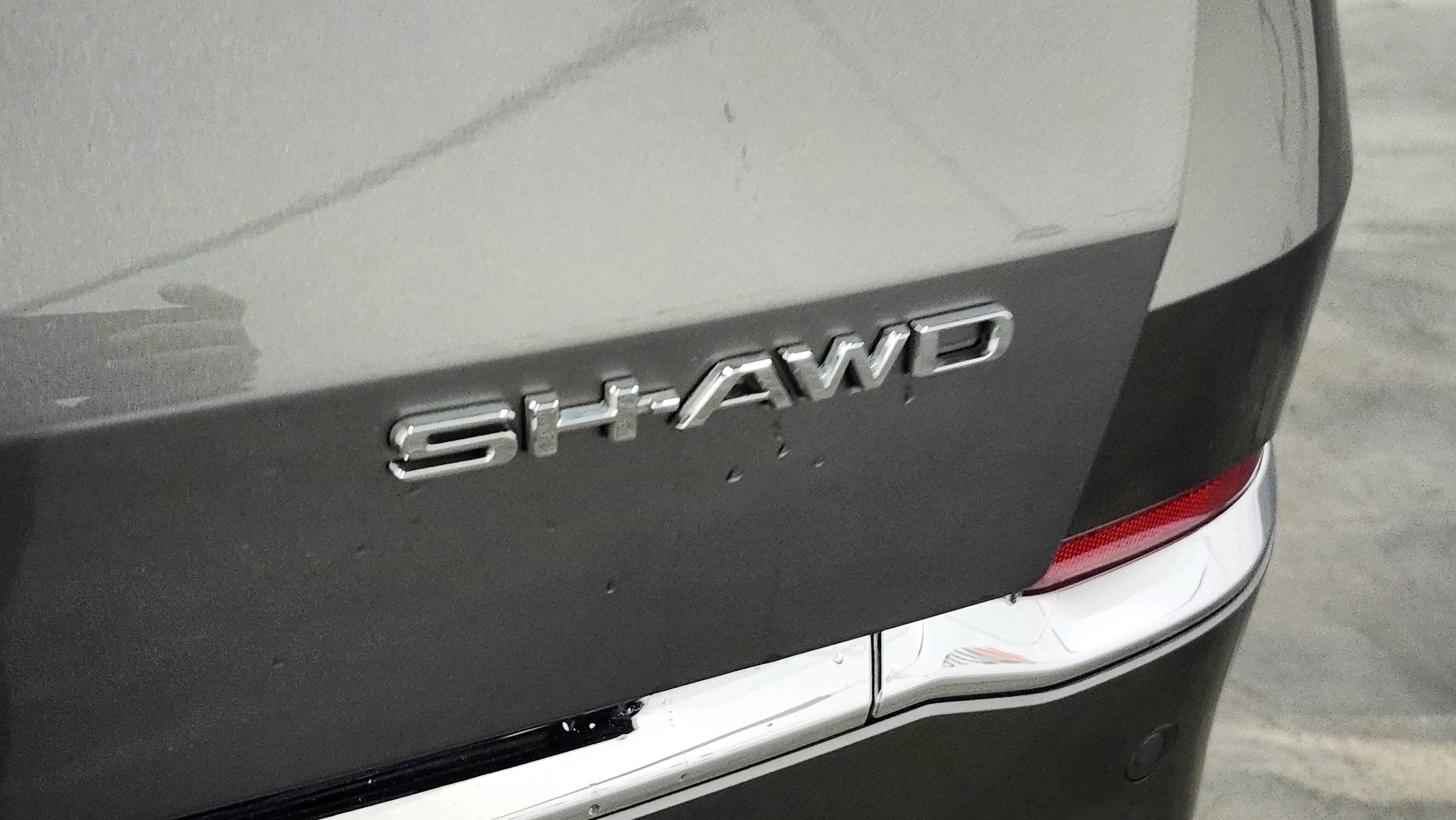 Used 2023 Acura MDX SH-AWD w/ Technology Package image 18