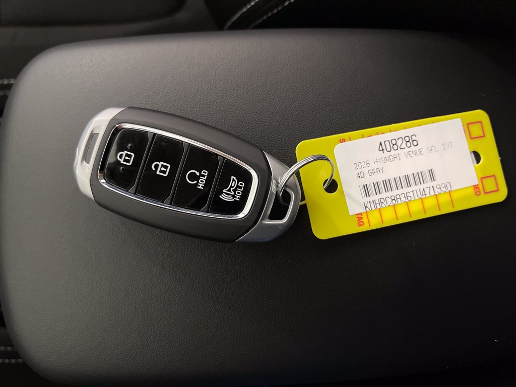 Certified 2026 Hyundai Venue SEL FWD image 27