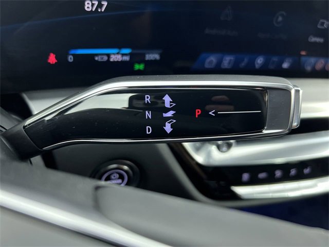 Used 2024 Cadillac Lyriq Sport image 16