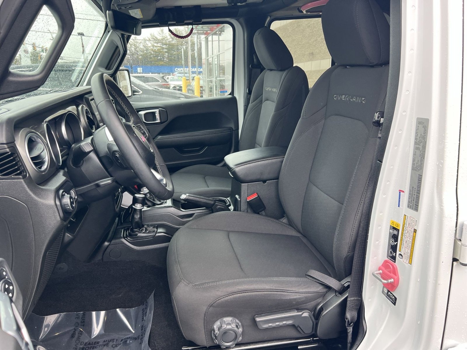 Used 2023 Jeep Gladiator Overland image 13