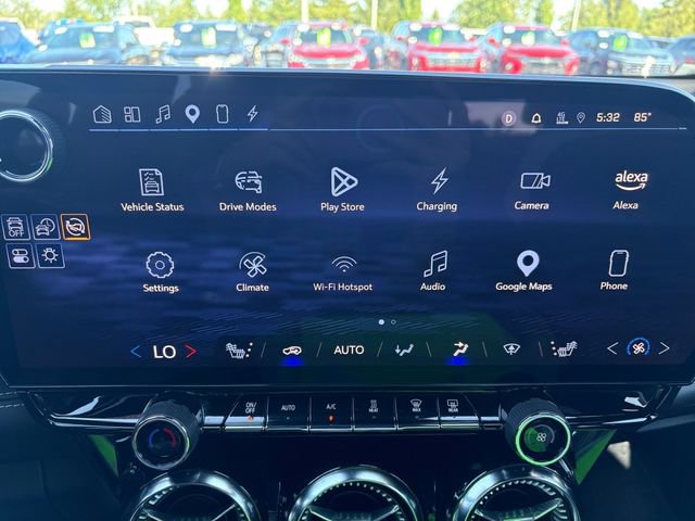Used 2024 Chevrolet Blazer EV LT AWD/4WD image 27