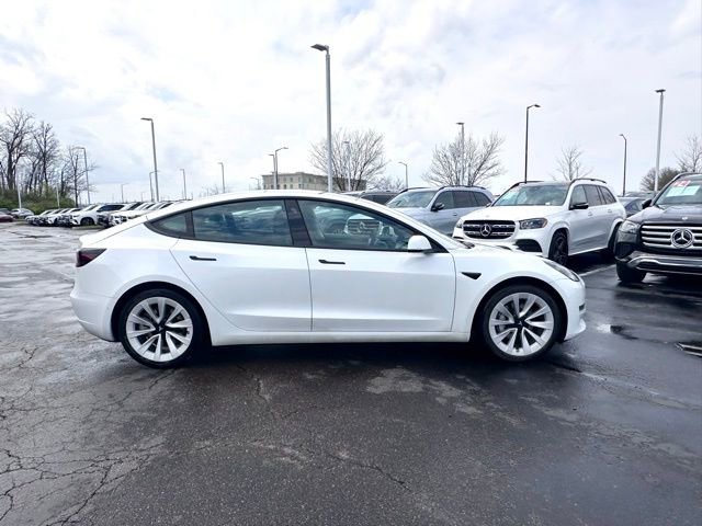 Used 2022 Tesla Model 3 image 9