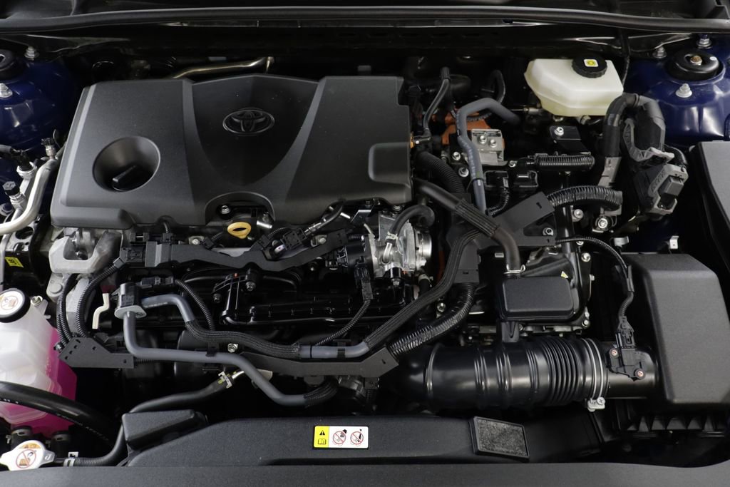 Used 2025 Toyota Camry LE FWD image 23