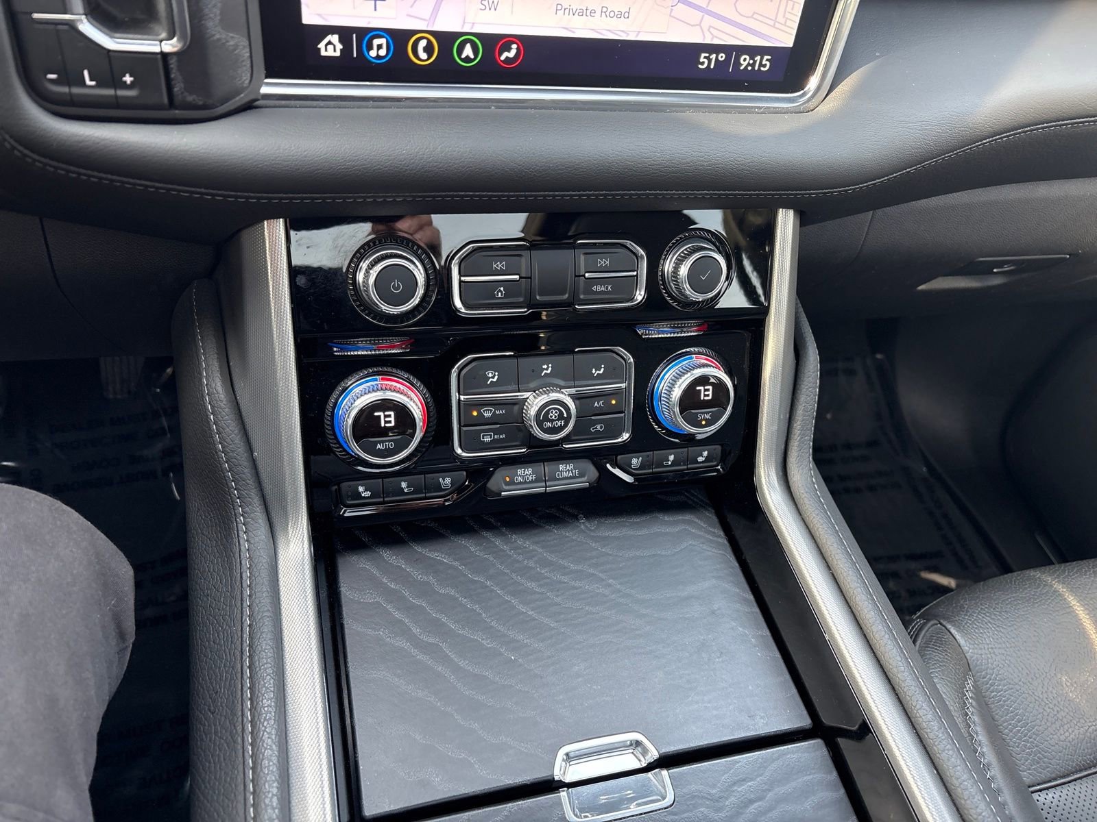 Used 2021 GMC Yukon Denali image 18