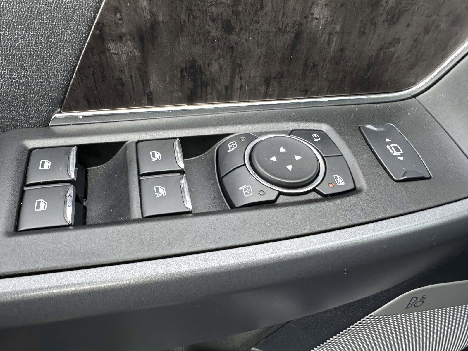 Used 2023 Ford F250 Lariat w/ Lariat Ultimate Package image 16