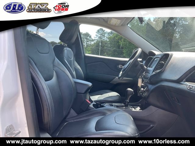 Used 2019 Jeep Cherokee Latitude w/ Popular Appearance Group FWD image 15