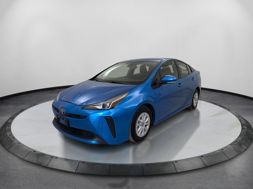 Used 2022 Toyota Prius LE