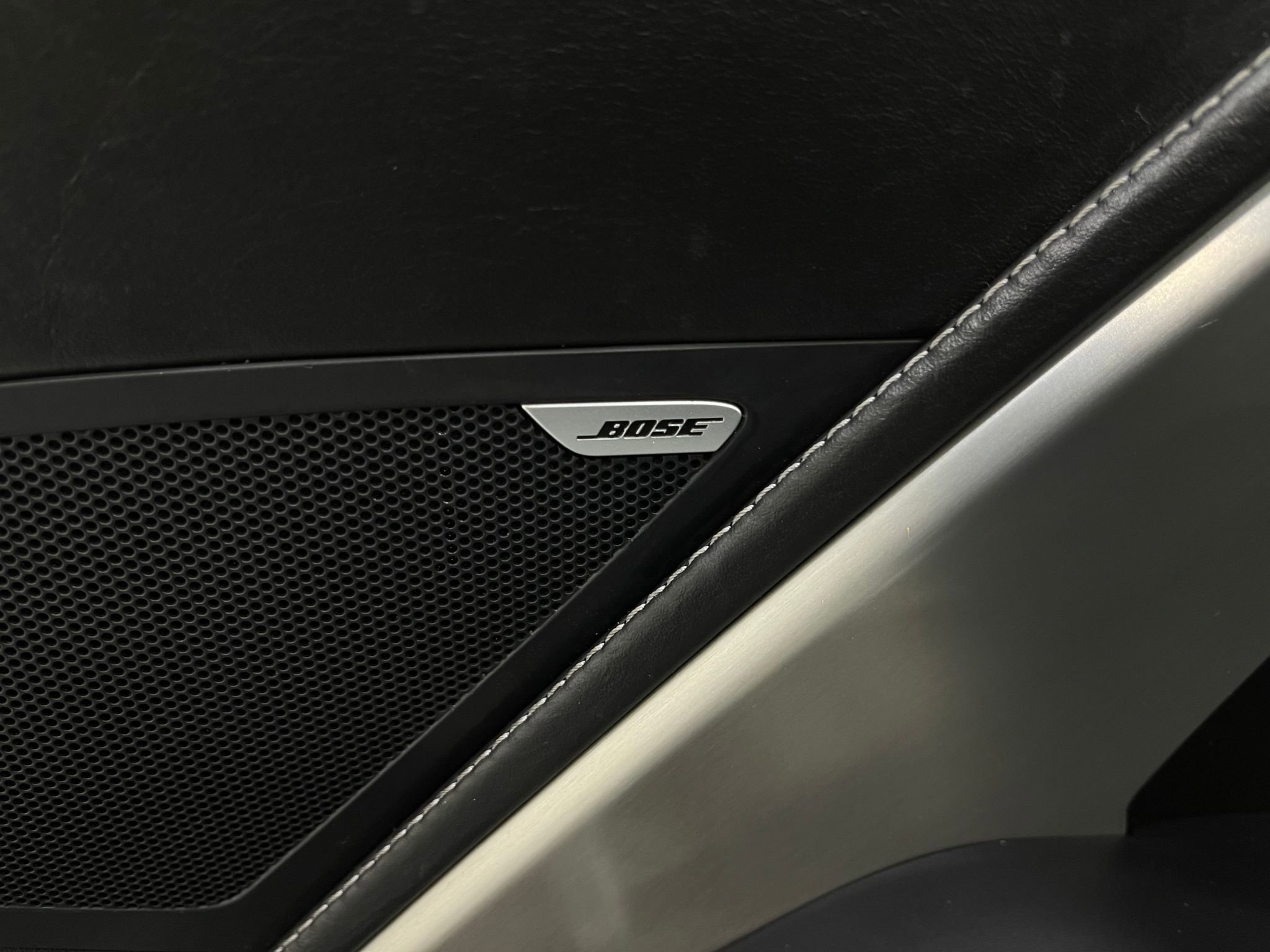 Used 2016 Chevrolet Corvette Stingray w/ 3LT Preferred Equipment Group image 16