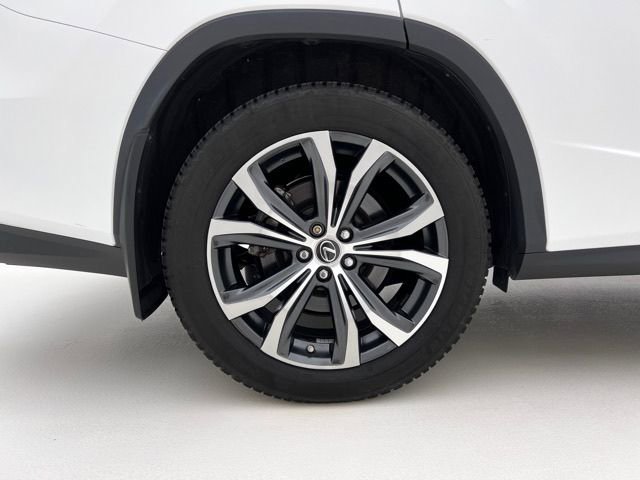 Used 2022 Lexus RX 350L Premium w/ Premium Package image 32
