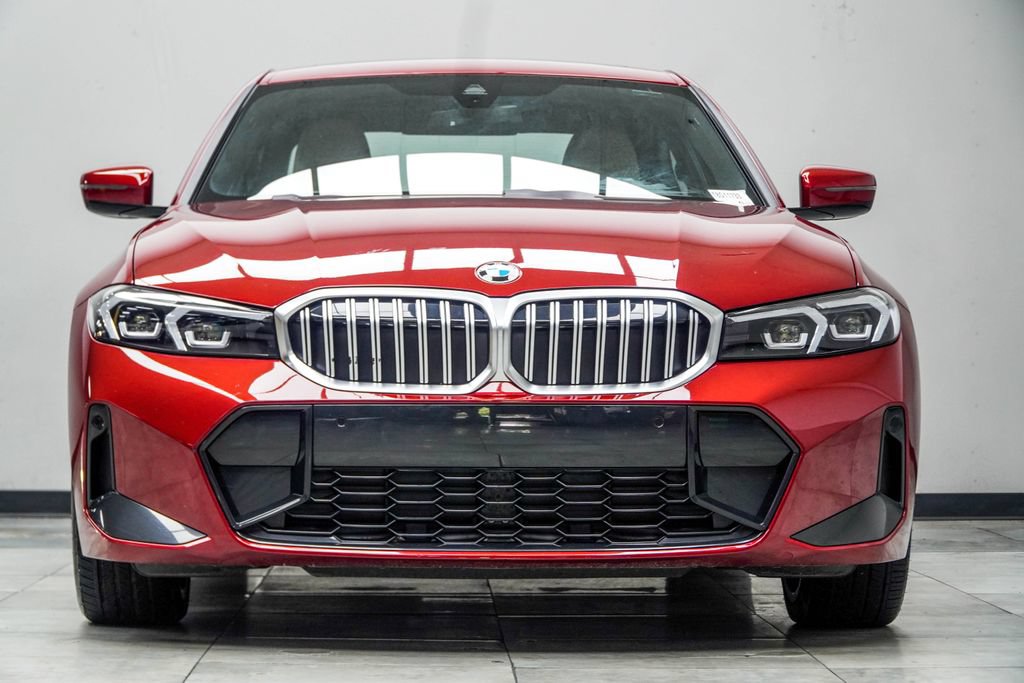 Used 2026 BMW 330i xDrive Sedan AWD/4WD image 8
