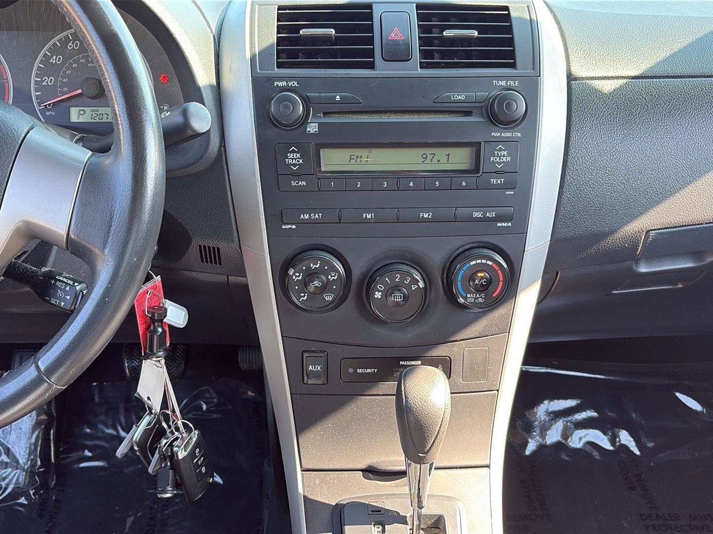 Used 2009 Toyota Corolla S w/ Sport Pkg FWD image 13