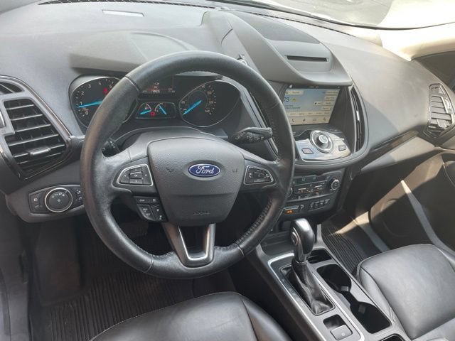 Used 2018 Ford Escape Titanium w/ Ford Safe & Smart Package AWD/4WD image 25