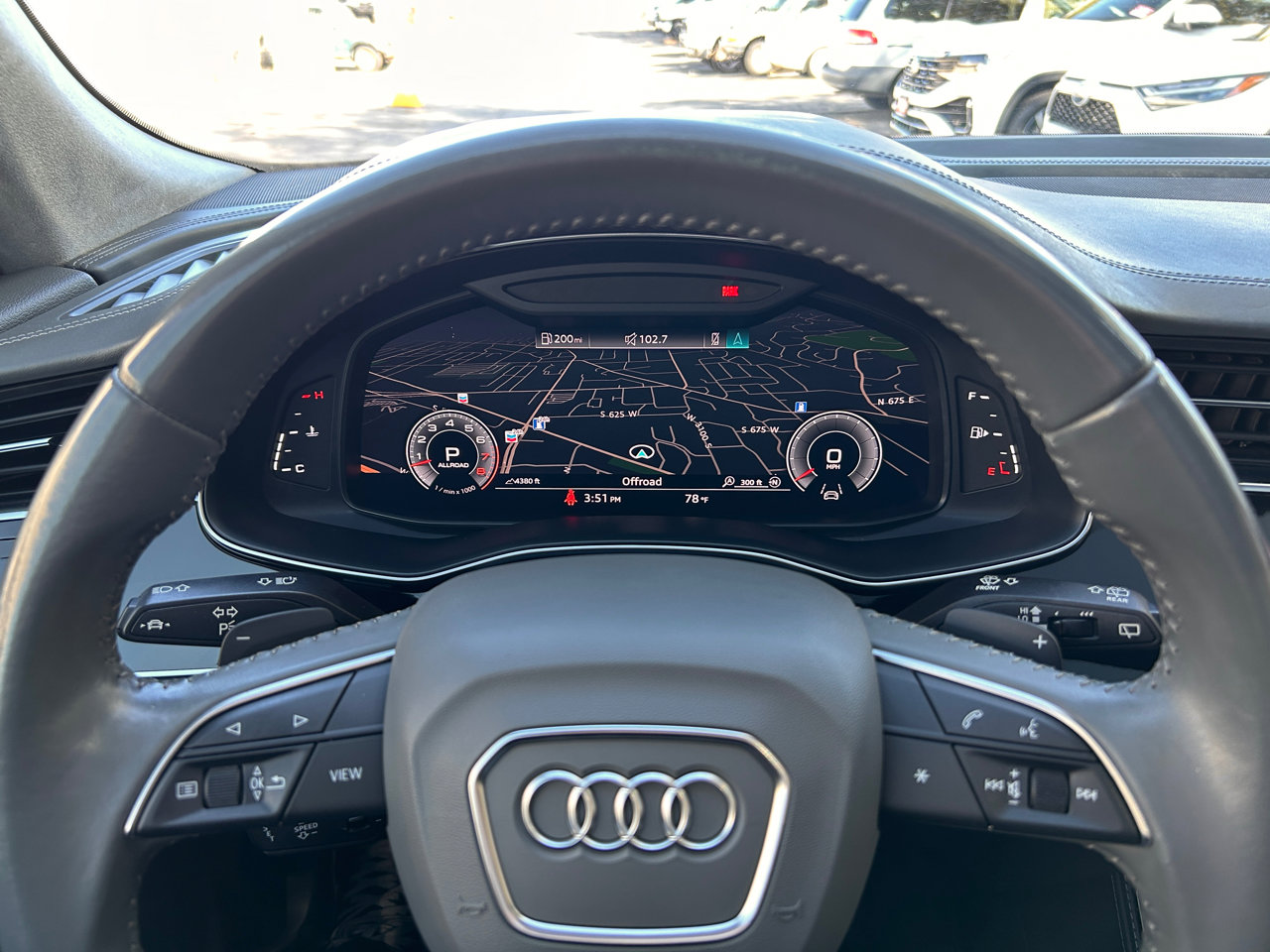 Used 2019 Audi Q8 Prestige w/ Luxury Package image 15