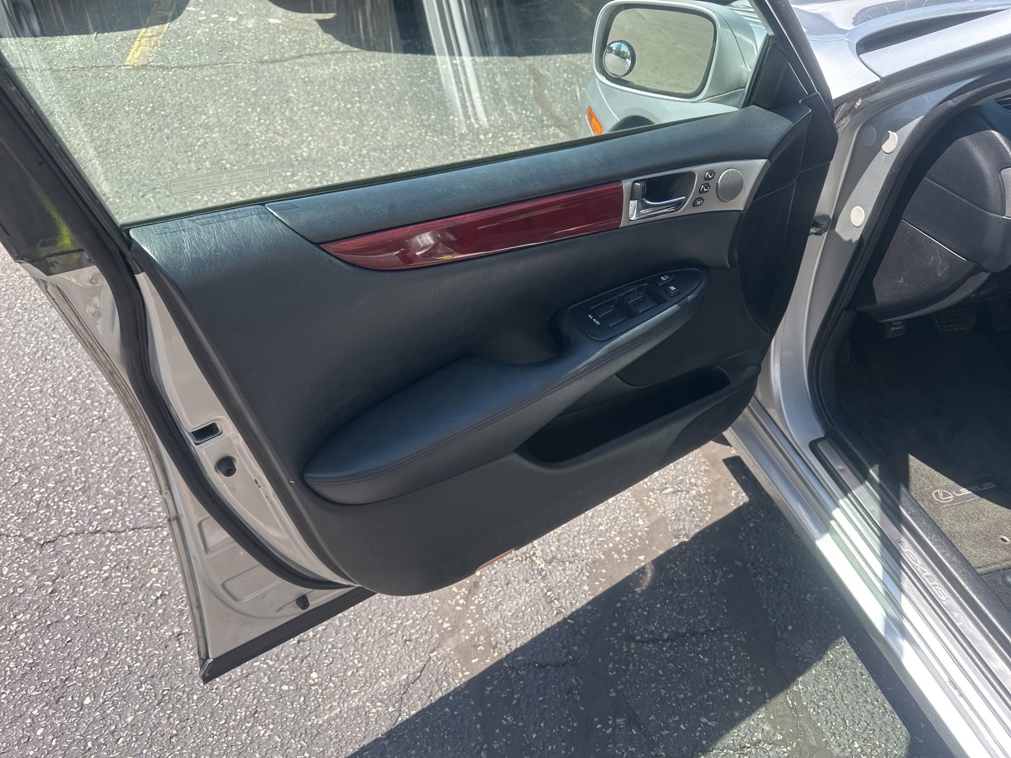 Used 2006 Lexus ES 330 image 14