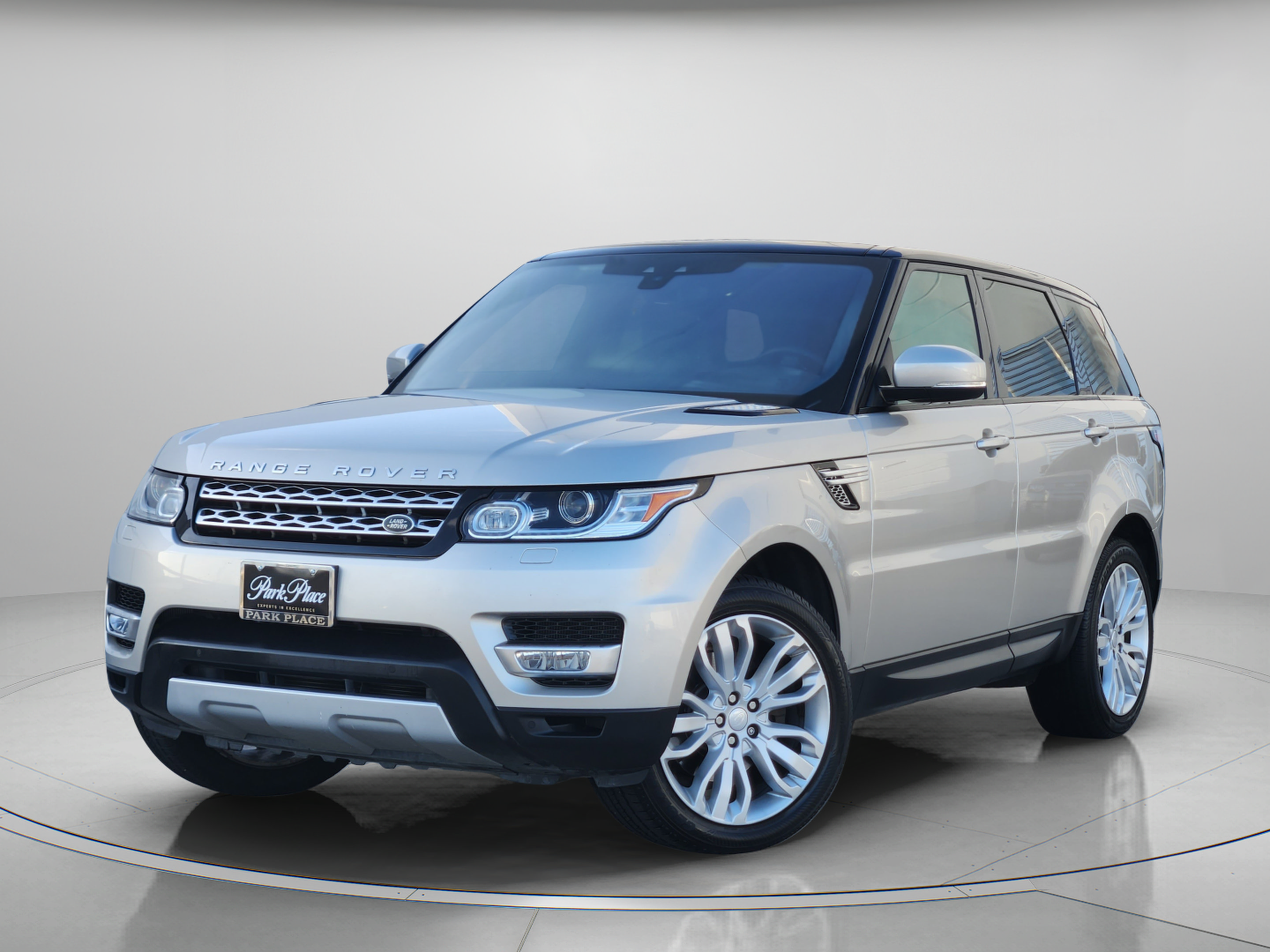 Used 2017 Land Rover Range Rover Sport HSE AWD/4WD image 1