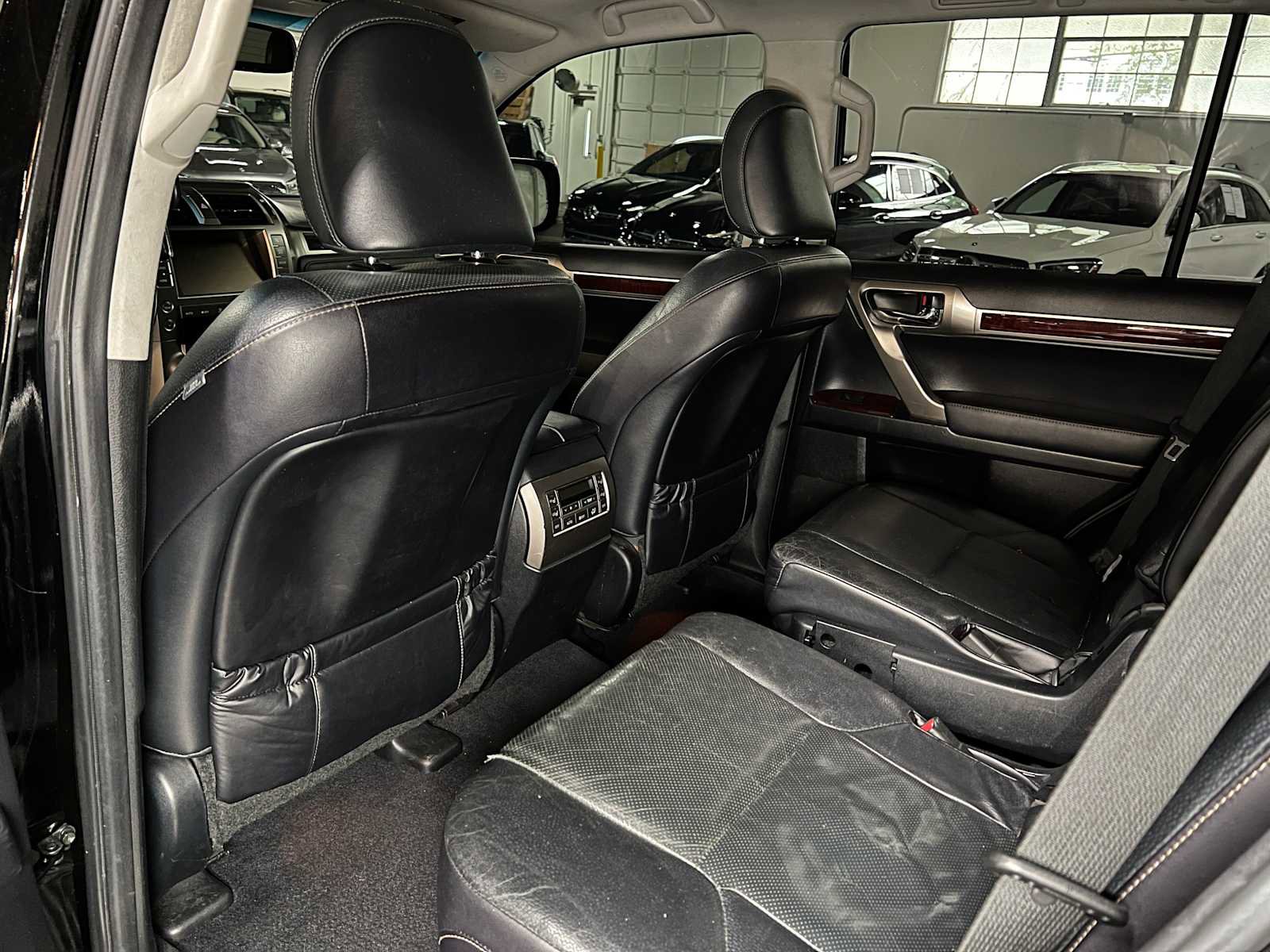Used 2018 Lexus GX 460 Premium AWD/4WD image 16