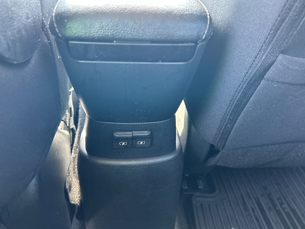 Used 2023 Nissan Kicks S w/ Interior Electronics Package FWD image 16