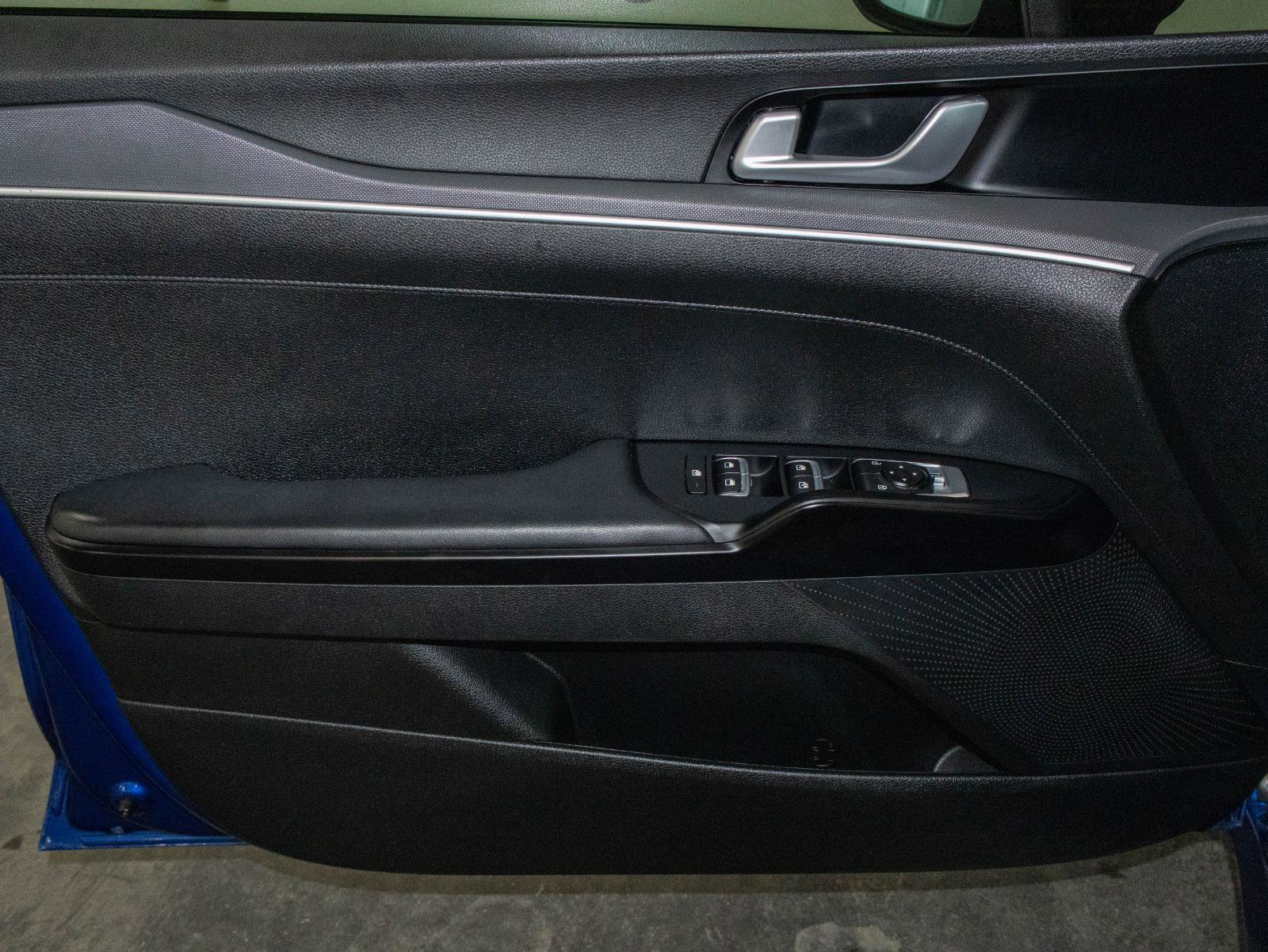 Used 2022 Kia K5 GT-Line image 11